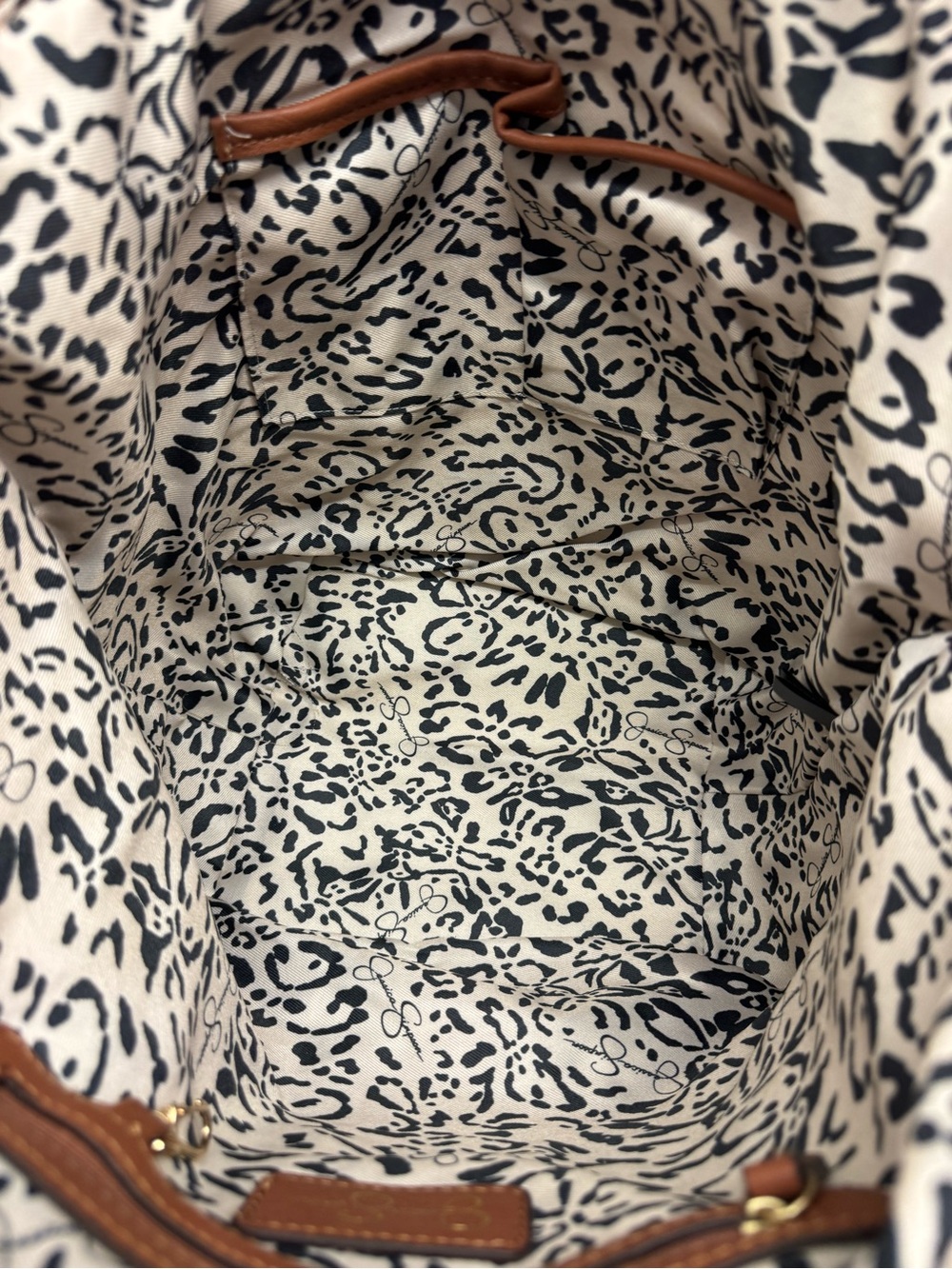 Jessica Simpson St. Pete Large Tote Bag - Picture 7 of 8